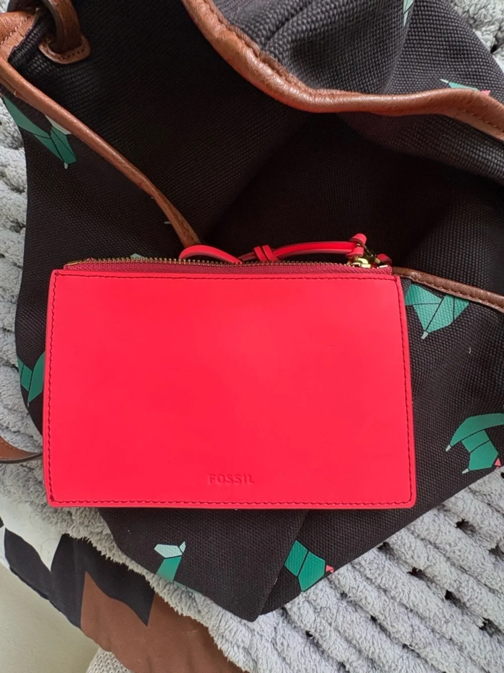 Fossil Rachel Tote with Wallet- Origami Llama Print